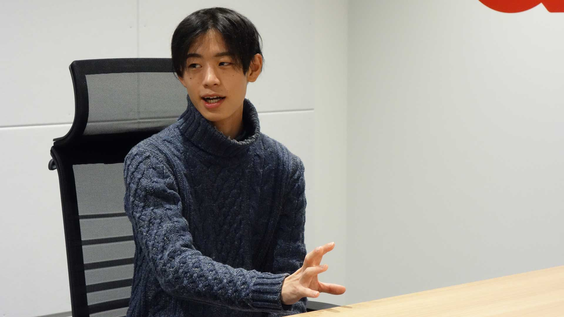 【画像】東問と東言はどっちが兄？見分け方はホクロの位置と身長差！ | Minsu PRESS